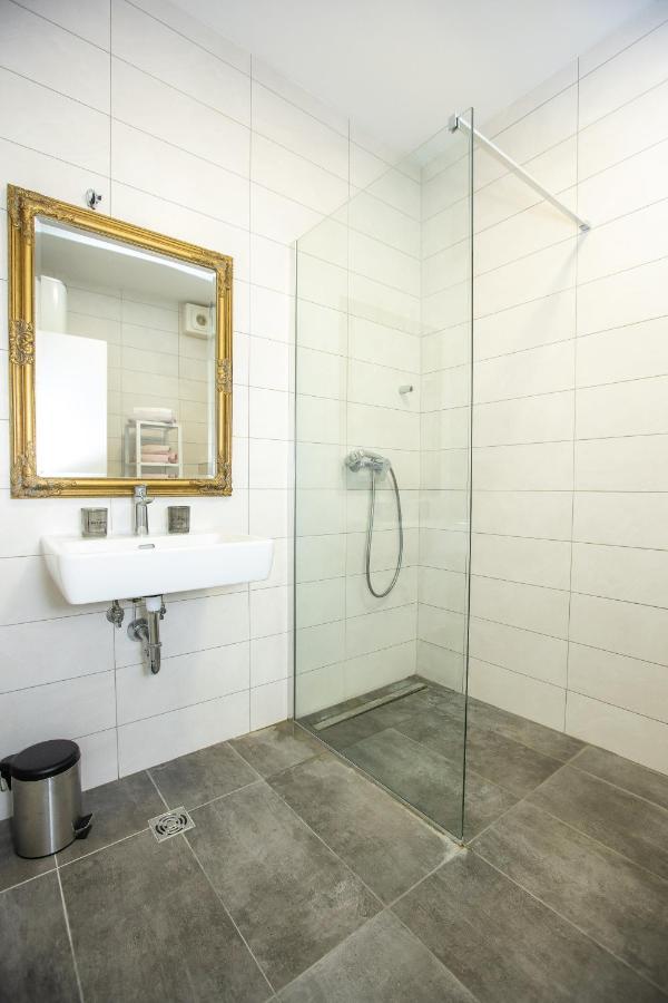 Feel City Near Beach Free Parking With Sea View Zara Esterno foto